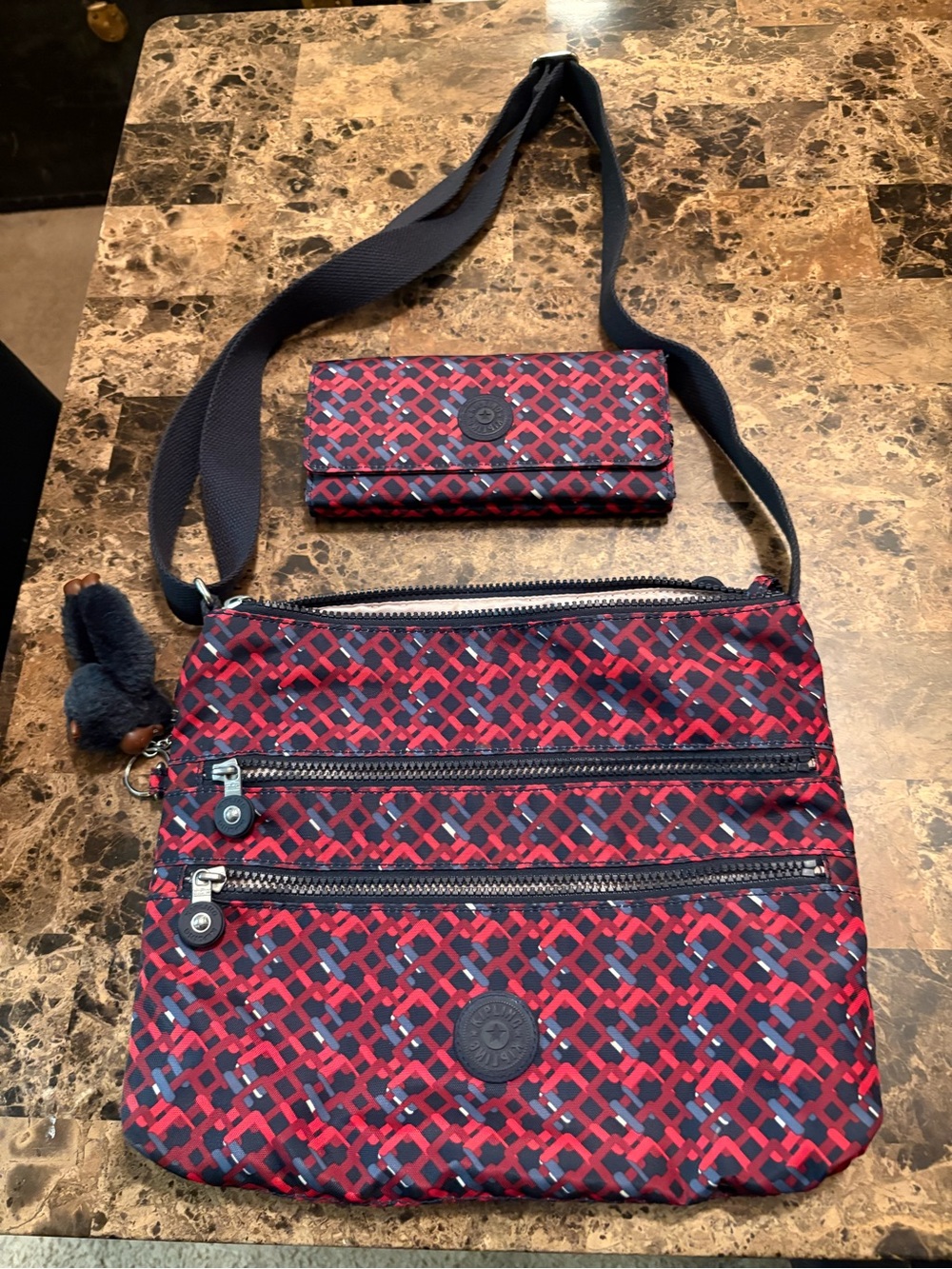 Kipling purse
